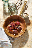 Dates with beef bacon