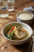 Thai-Curry mit Weißfisch und Gemüse