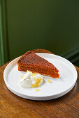 Treacle tart with candied ginger