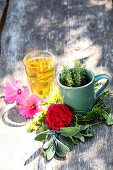 Herbal tea infusion and flower tea cold extract for hay fever