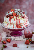 Meringue with strawberries