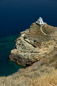 Blick auf Kirche Eftamartyros, bei Kastro, Insel Sifnos, Kykladen, Ägäis, Griechenland