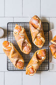 Apricot and cottage cheese Dannish puffs