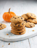 Vegan pumpkin, chocolate chip cookies
