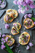 Small chive flatbreads