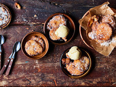 Apple and cinnamon doughnuts