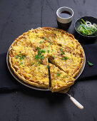 Vegane Quiche Lorraine mit Tofu, Lauch und Speckersatz