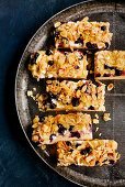 Apfel-Blaubeer-Blechkuchen