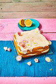 Lemon yoghurt cream cake