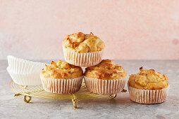 Sugar-free apple muffins