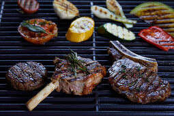 Assorted grilled meat and vegetables on the grill