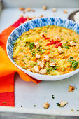 Lentil curry with cashew nuts
