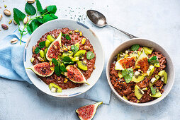 Chocolate rice pudding with figs
