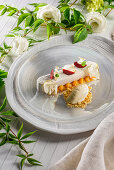 Cheesecake with white chocolate, Jerusalem artichoke, and salted caramel ice cream