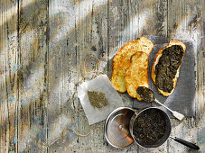 Bread with laverbread spread (seaweed, Wales)