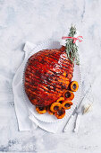 Sticky peach and pepper glazed ham