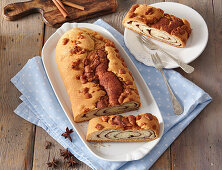 Gingerbread strudel