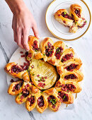 Festive camembert wreath with bacon
