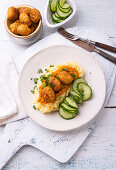 Veganes Linsenragout mit Kartoffelpüree und Gemüsefrikadellen