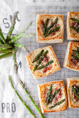Puff pastry with asparagus, prosciutto, and parmesan cheese