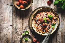 Spaghetti with tomato sauce and meatballs