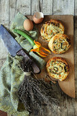 Zucchini cheese puff pastry buns