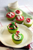 Dekorative Weihnachts-Cupcakes