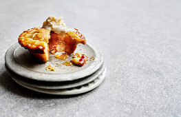 Apricot lattice pie