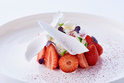 Fontainebleau with strawberries and meringue (France)