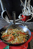 Spaghetti with roasted peppers, garlic and breadcrumbs