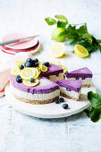 Veganer Blaubeer-Zitronen 'Cheesecake'