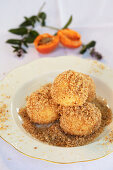 Curd cheese dumplings with apricots