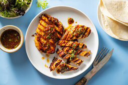 Grilled chicken with honey mustard sauce