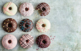 Funfetti-Donuts