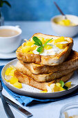 French toast with mango