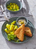 Gebackener Käse mit Salzkartoffeln