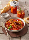 Tomaten-Paprika-Eintopf mit Wurst