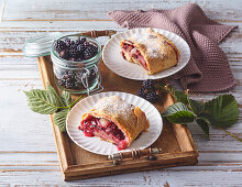 Strudel with blackberries and pears