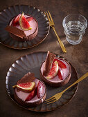 Small chocolate tarts with fresh fruit