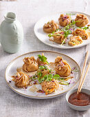 Dim sum with vegetable filling and dip