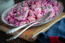 Herring salad with beetroot, potatoes and horseradish sauce