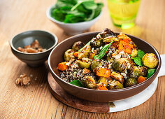 Winter bowl with Brussels sprouts, pumpkin and quinoa