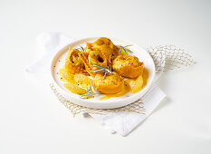 Tortellini with sea bass in saffron sauce