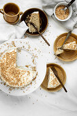 Vegan vanilla cake with almond brittle