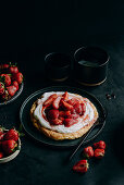 Fluffy omelette with yoghurt and strawberries