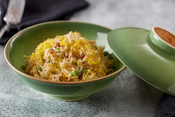 Fried vegetable rice with lemon