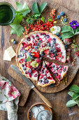 Beeren-Creme-Kuchen