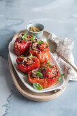 Kalabresische Bombe - gefüllte Paprika mit Tomaten und Kräutern