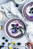 Vispipuuro - Finnish blueberry foam with cream