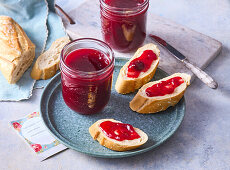 Sour cherry jam with red wine